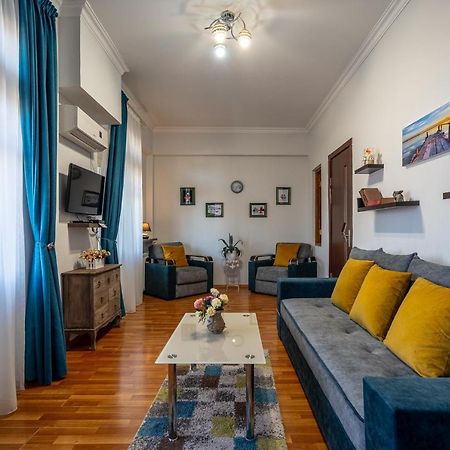 Golden View Apartment Tbilisi Exterior photo