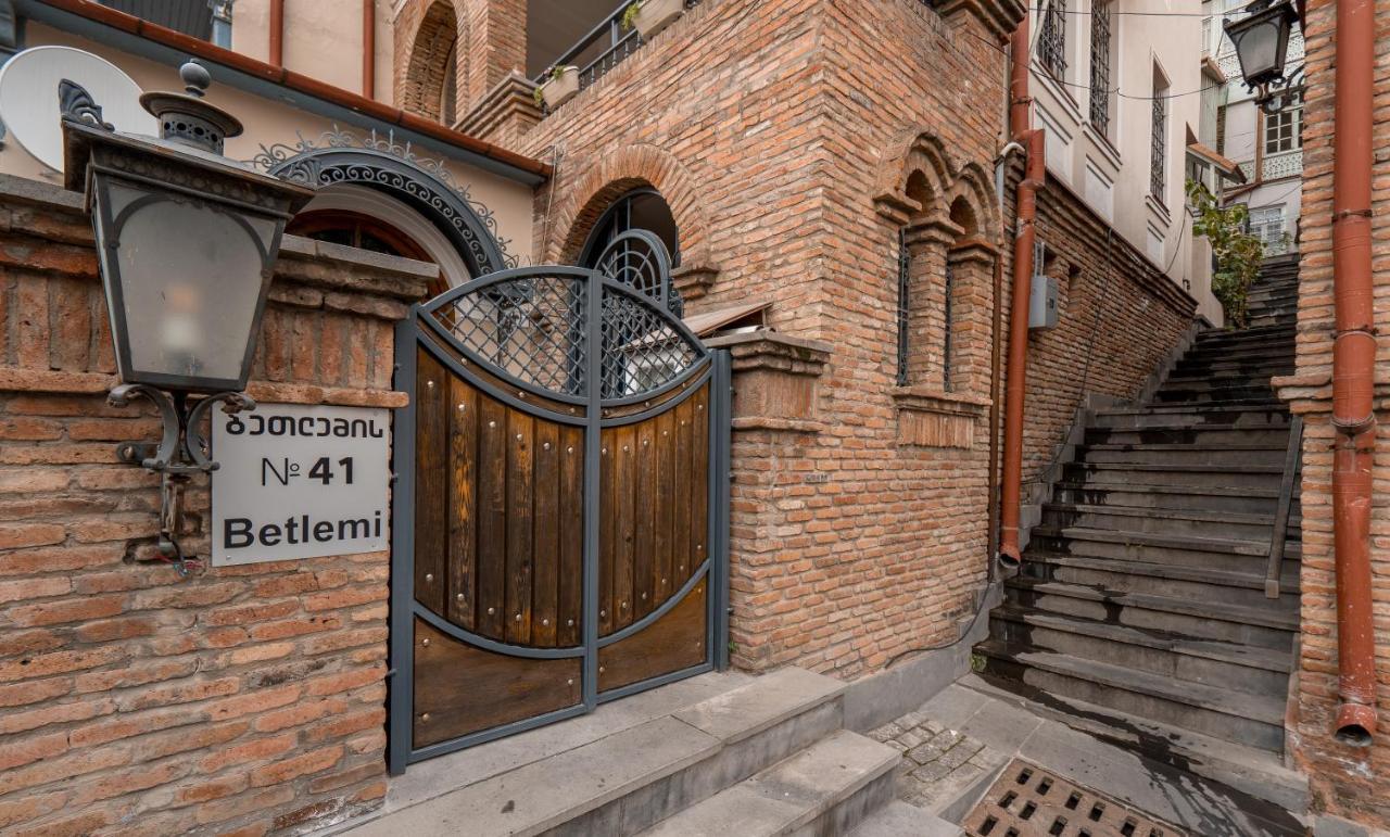 Golden View Apartment Tbilisi Exterior photo