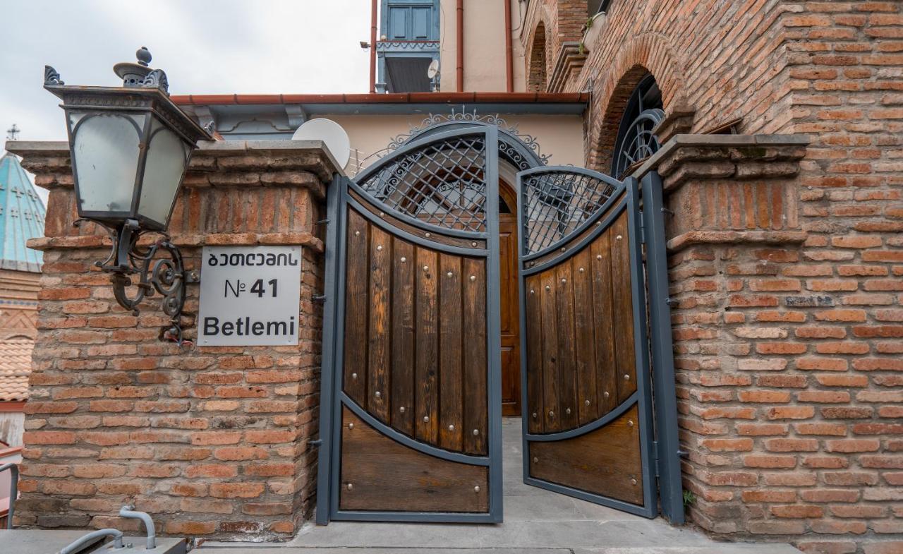 Golden View Apartment Tbilisi Exterior photo
