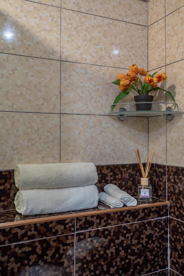 Golden View Apartment Tbilisi Exterior photo